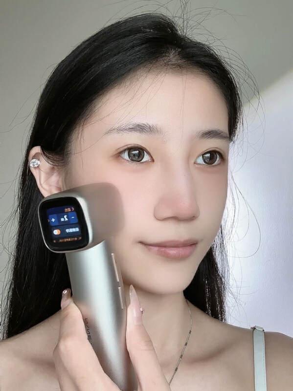 七夕送礼 十九岁多效美容仪 科技创新赋能你的肌肤