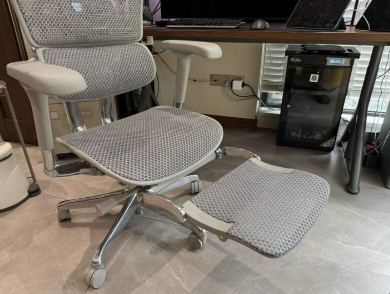 人体工学椅有必要买吗？一文教会你人体工学椅怎么选购！