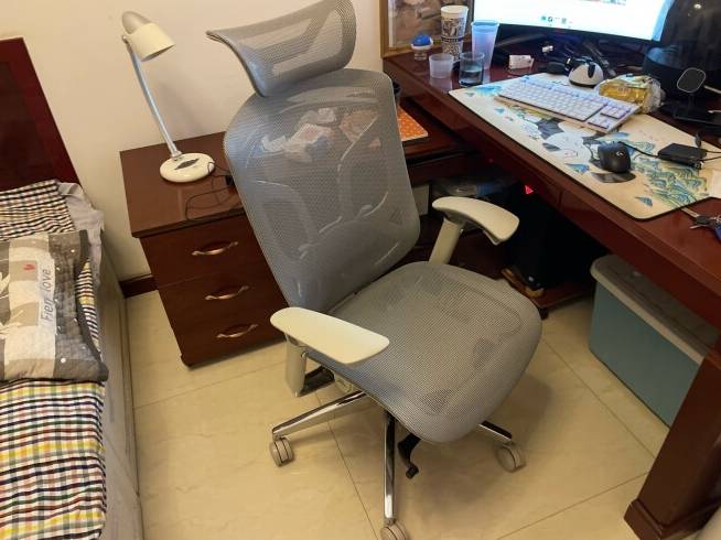 人体工学椅有必要买吗？一文教会你人体工学椅怎么选购！