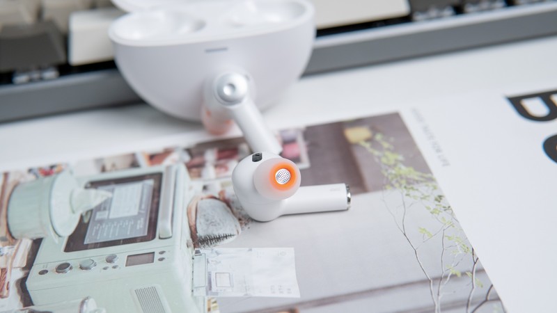 圈铁加持，音质出众，倍思Bowie EX