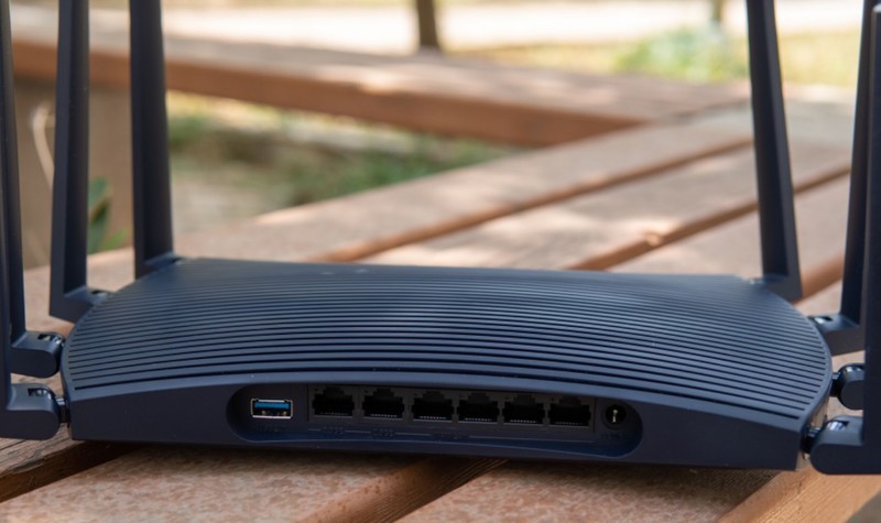 双十一无线路由器推荐，三款双2.5G网口接口方案值得分享