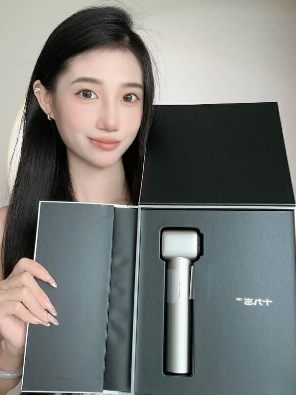 七夕送礼 十九岁多效美容仪 科技创新赋能你的肌肤