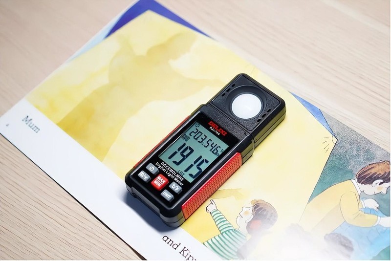 控光大魔王，灯光细节怪，明基 MindDuo 2 Plus儿童台灯使用分享