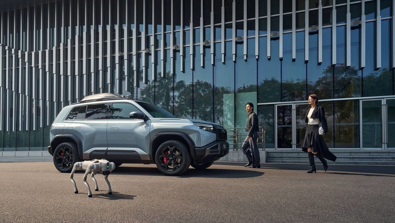 比亚迪方程豹钛 3 开售 13.38 万起，五大版本究竟该怎么选？