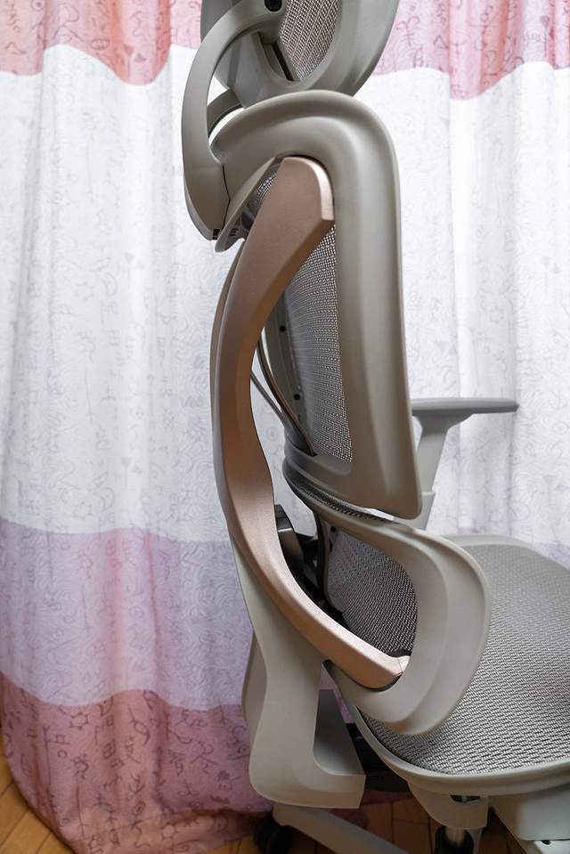 永艺XY月光骑士：腰突后的第三把人体工学椅，终于满意了