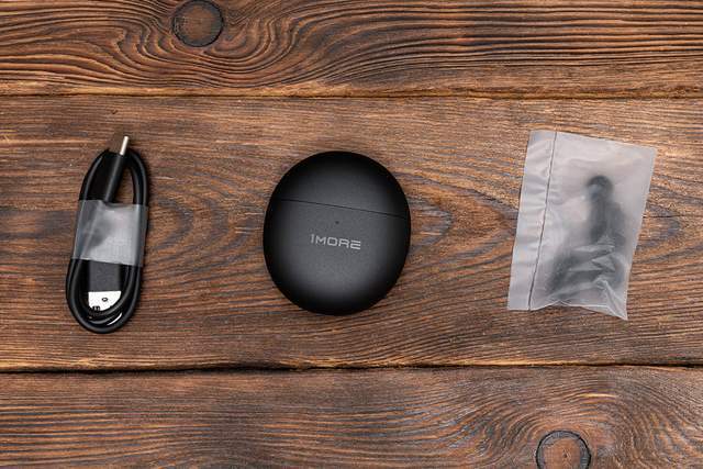 1MORE ComfoBuds Mini真无线：性能全面无短板，没给满分怕你骄傲