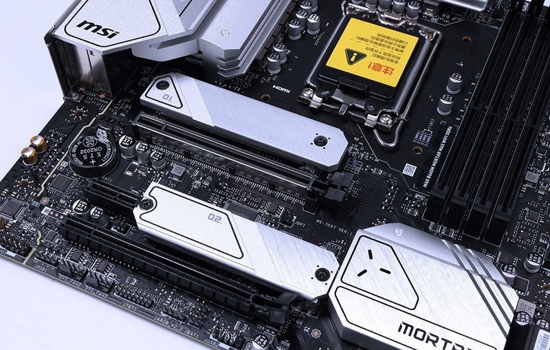 可以超外频的微星B660M迫击炮MAX主板测评，非K12代酷睿i5-12400也能轻松全核5.0G