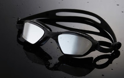 游泳装备必备的有那些，分享几款游泳必备的好物