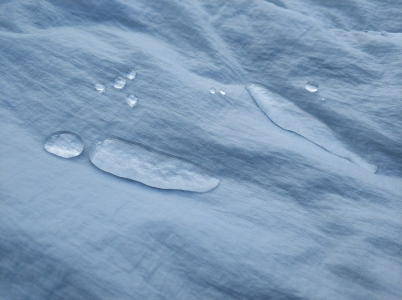 温暖过秋冬，700价格千元享受：天石鹅铠甲轻量化金标P棉棉服