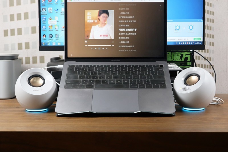 小小身材 澎湃声音——创新科技（CREATIVE）Pebble SE电脑音箱体验