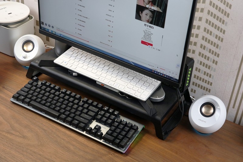 小小身材 澎湃声音——创新科技（CREATIVE）Pebble SE电脑音箱体验