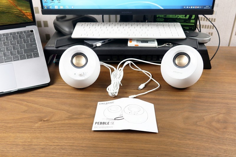 小小身材 澎湃声音——创新科技（CREATIVE）Pebble SE电脑音箱体验
