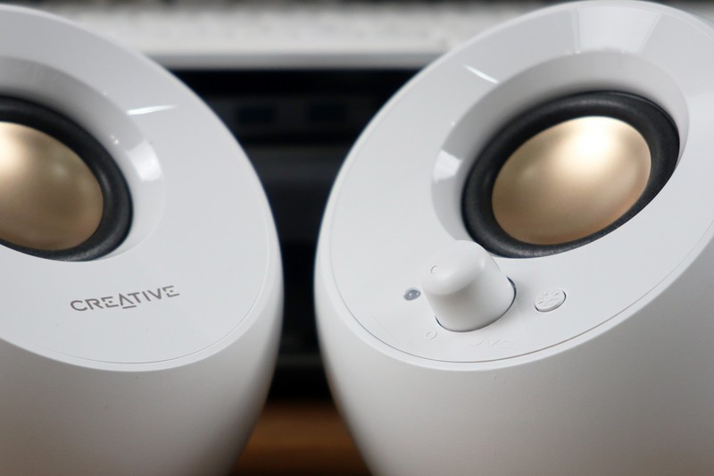 小小身材 澎湃声音——创新科技（CREATIVE）Pebble SE电脑音箱体验