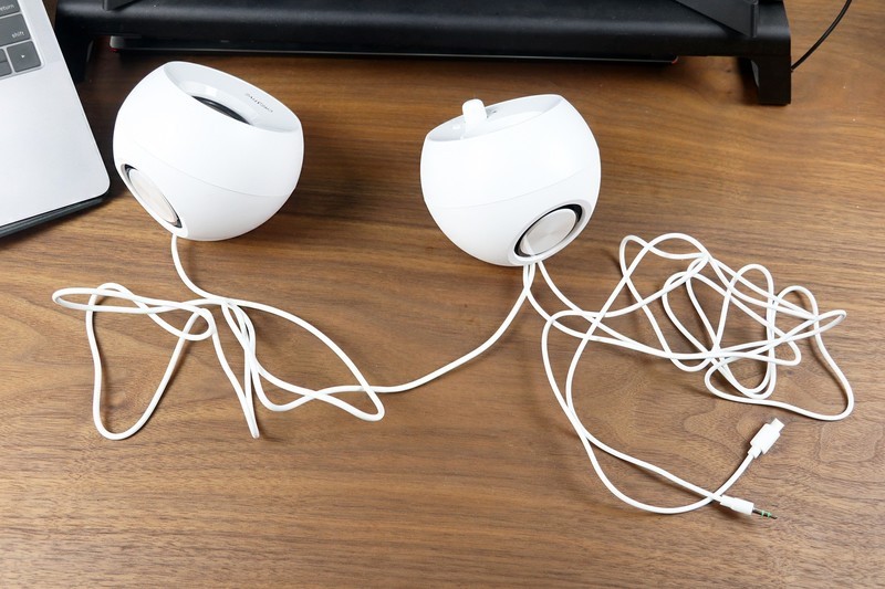 小小身材 澎湃声音——创新科技（CREATIVE）Pebble SE电脑音箱体验