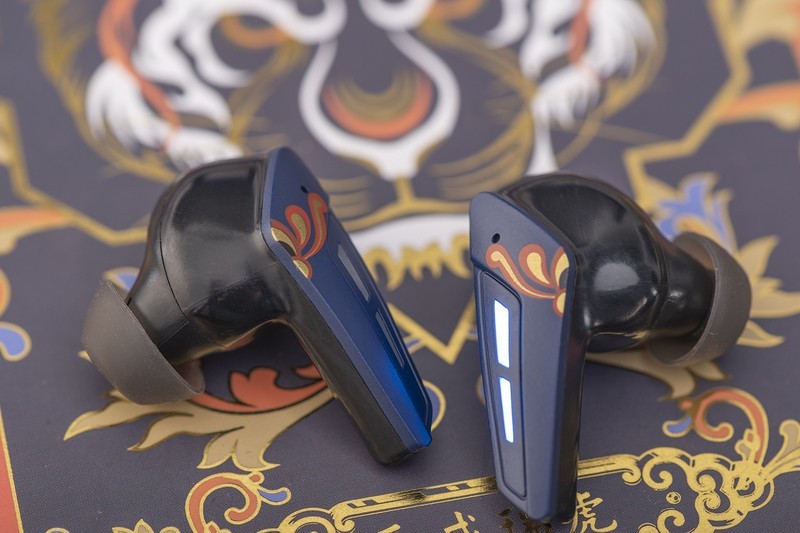 融入中西文化瑰宝的精粹，西伯利亚W2 TWS耳机敦煌博物馆联名款