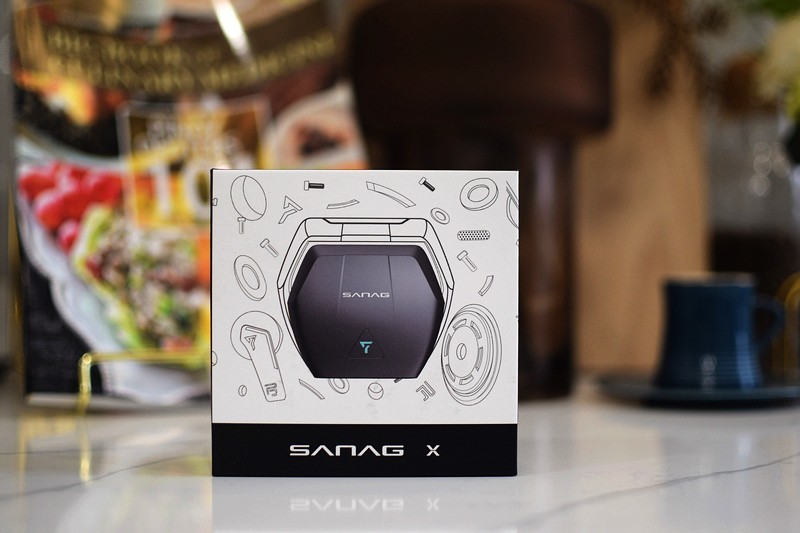 为电竞而生 低延迟听声辨位 sanag塞那X Pro无聊熊联名款电竞耳机