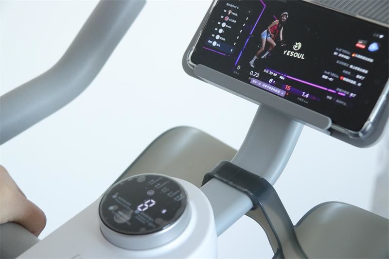 小巧轻便不扰民,减肥燃脂一家人都能用,野小兽动感单车M2M体验