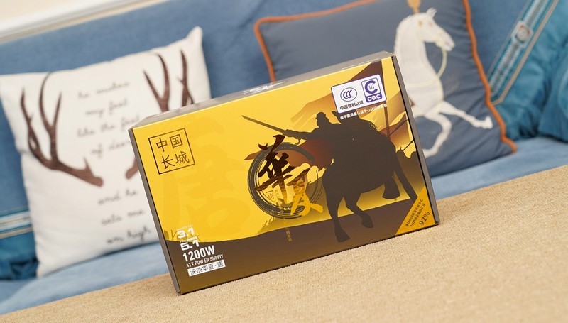 游戏生产力无短板，9950X3D、TUF X870、索泰5080、长城 华夏·唐1200W评测装机秀