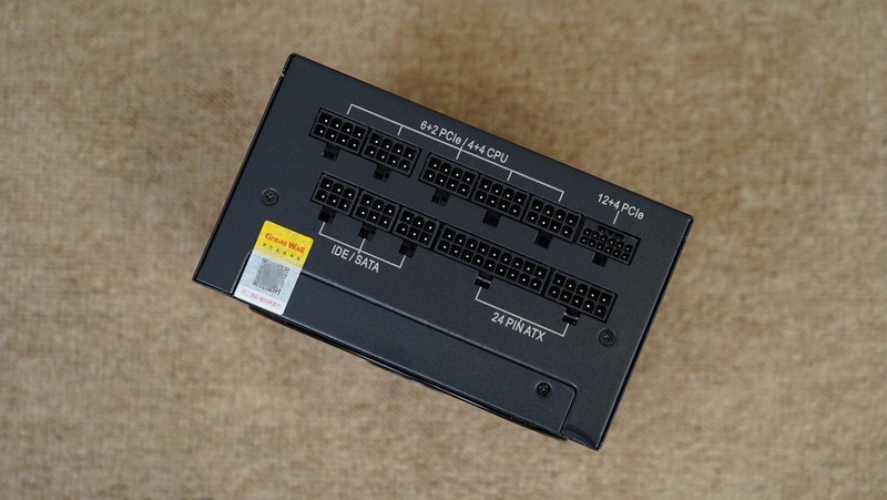 游戏生产力无短板，9950X3D、TUF X870、索泰5080、长城 华夏·唐1200W评测装机秀