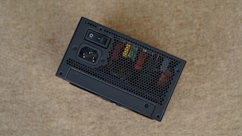 游戏生产力无短板，9950X3D、TUF X870、索泰5080、长城 华夏·唐1200W评测装机秀