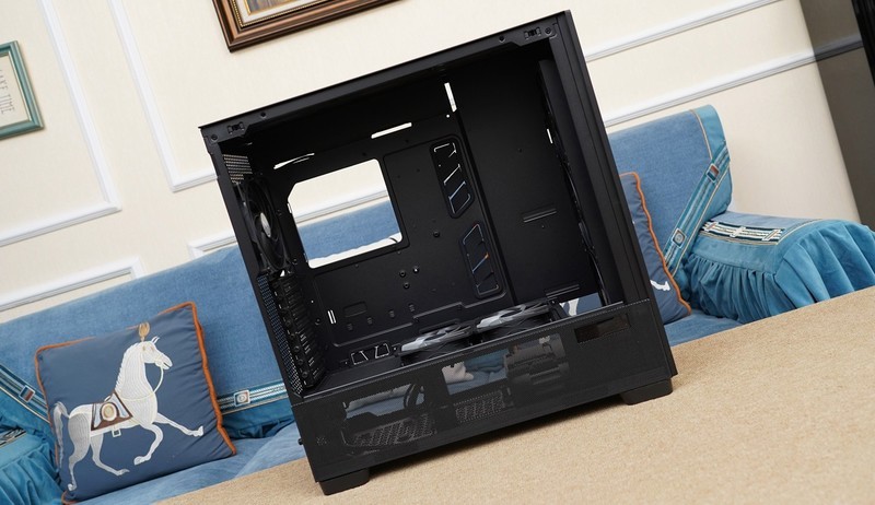 游戏生产力无短板，9950X3D、TUF X870、索泰5080、长城 华夏·唐1200W评测装机秀