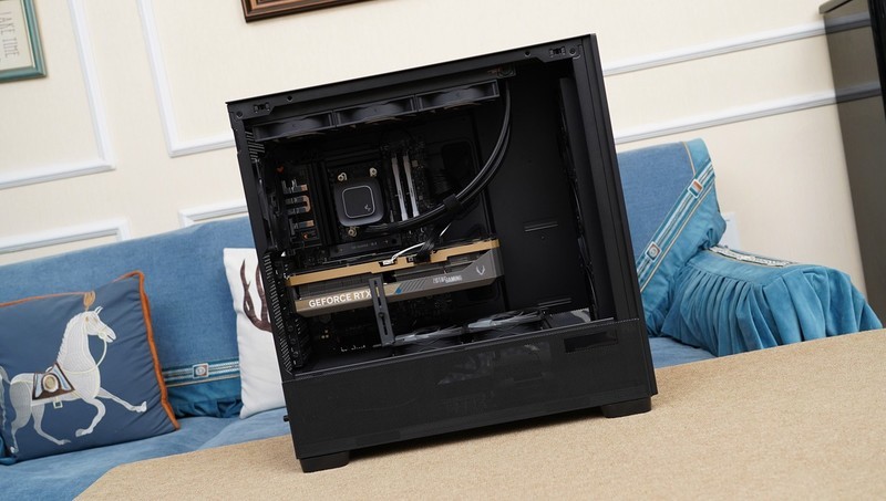 游戏生产力无短板，9950X3D、TUF X870、索泰5080、长城 华夏·唐1200W评测装机秀