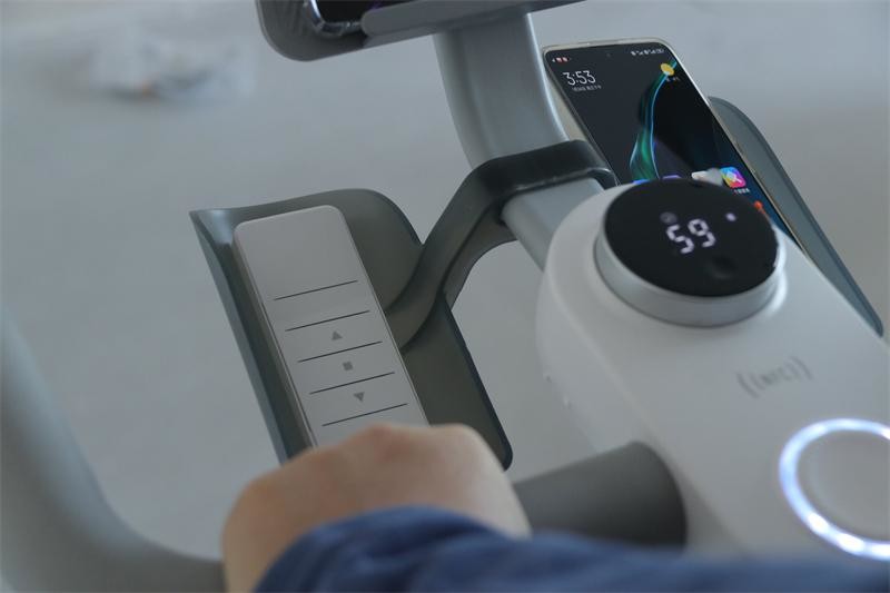 小巧轻便不扰民,减肥燃脂一家人都能用,野小兽动感单车M2M体验