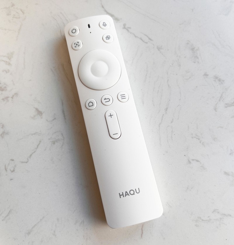 100寸大彩电搬进卧室，哈趣Q1投影仪解决了我的大难题！