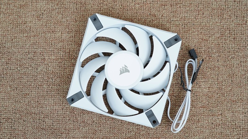 散热静音两相宜，美商海盗船风扇&机电散装机分享