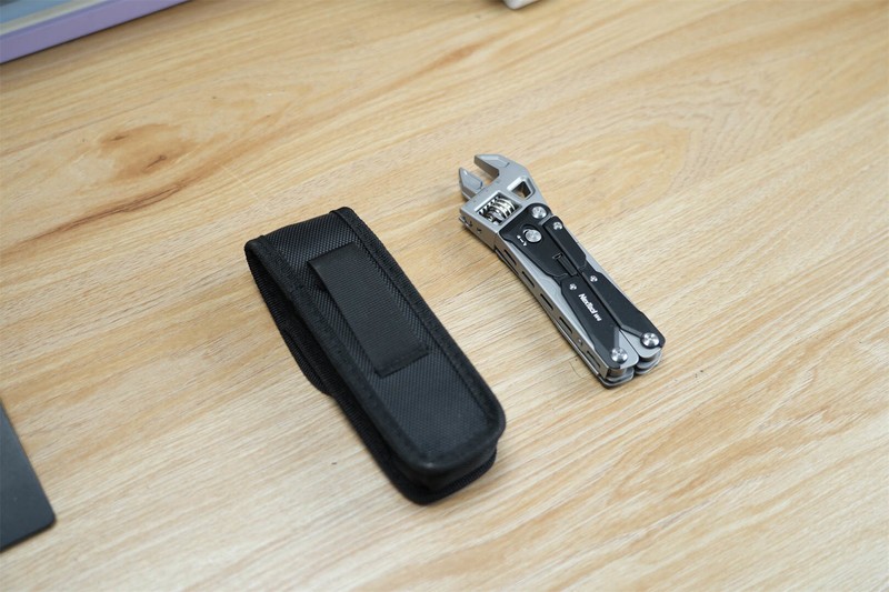 纳拓户外多功能扳手钳W4：拧、剪、夹全能，户外难题一钳搞定