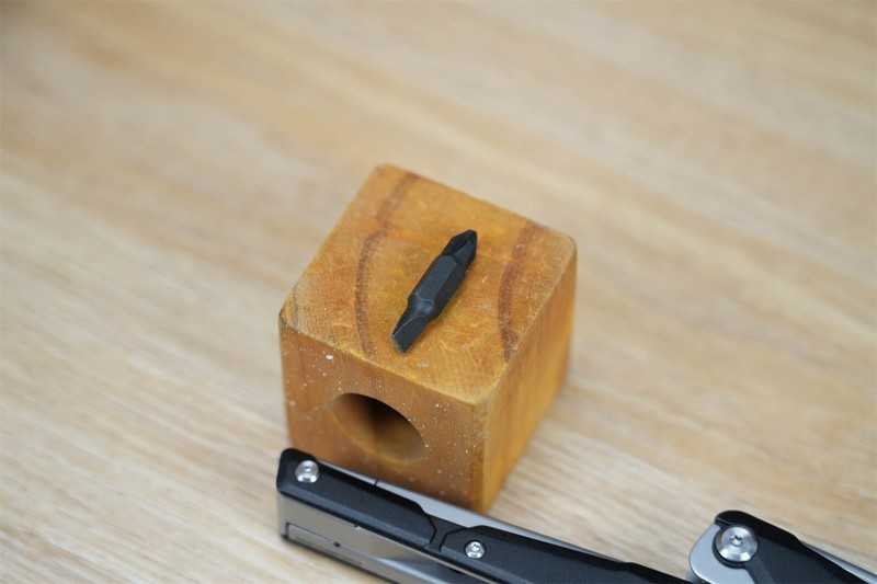 纳拓户外多功能扳手钳W4：拧、剪、夹全能，户外难题一钳搞定