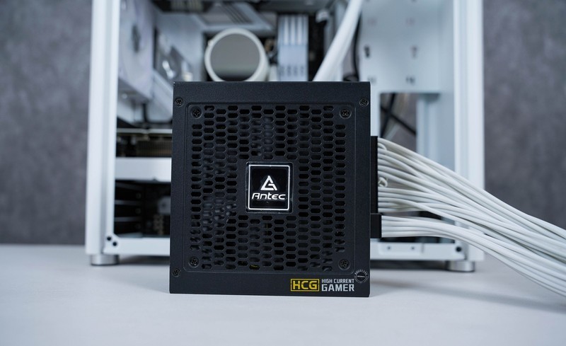 简约与紧凑的ATX主机，乔思伯D40白色主机装机体验