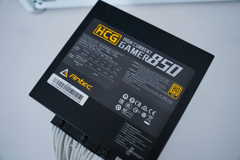 简约与紧凑的ATX主机，乔思伯D40白色主机装机体验