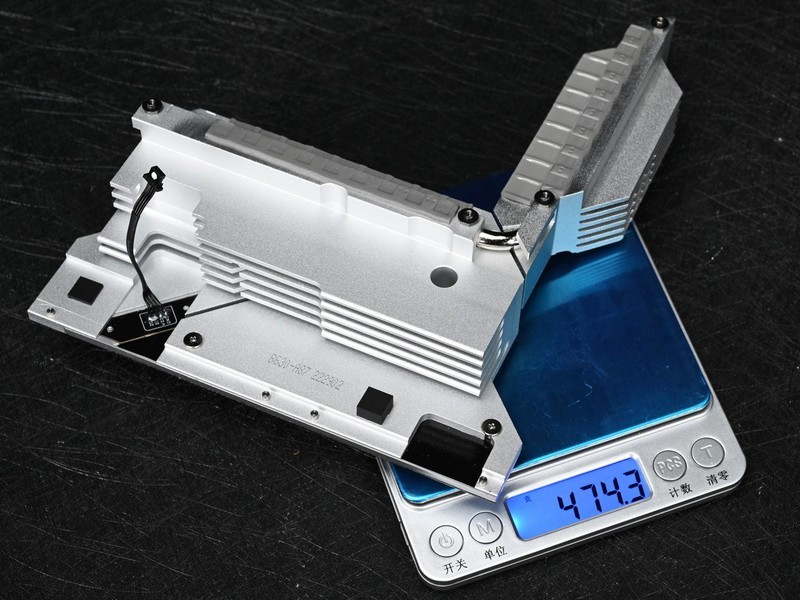 综合战力不输i9！比i9更高的性价比！AMD：“你不按套路出牌啊”