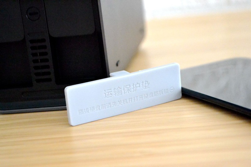 颠覆传统NAS！帮手机免费扩容4TB？难怪华为家庭存储1天就卖断货