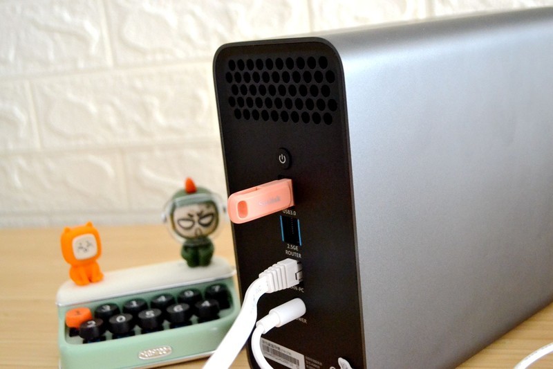 颠覆传统NAS！帮手机免费扩容4TB？难怪华为家庭存储1天就卖断货