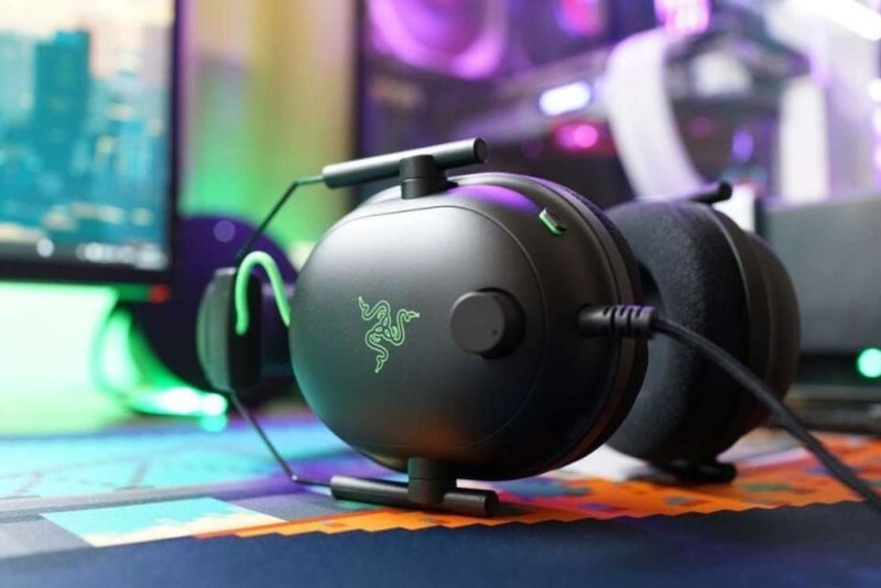 预算六百，双11头戴式电竞耳机如何选？聊聊雷蛇旋风黑鲨V2特别版