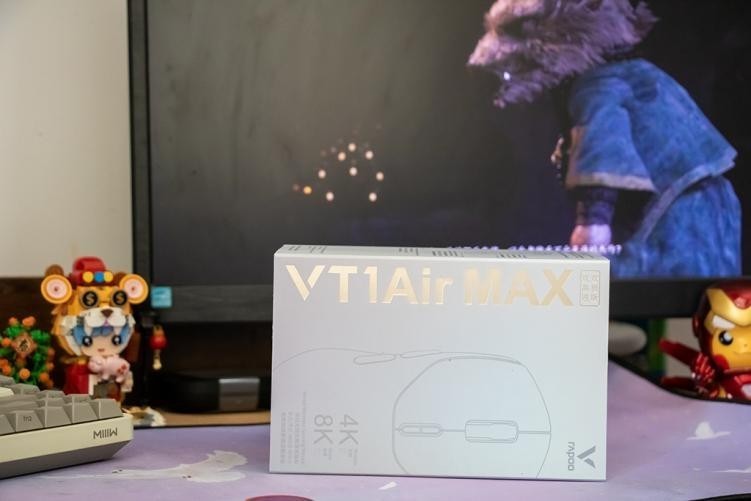 原相3950引擎、极致轻量化也能持久，电竞鼠标新卷王！