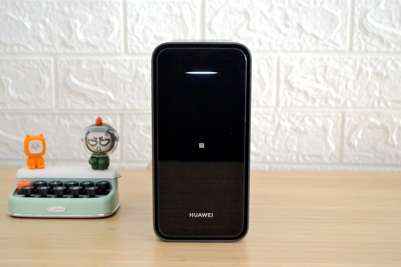 颠覆传统NAS！帮手机免费扩容4TB？难怪华为家庭存储1天就卖断货