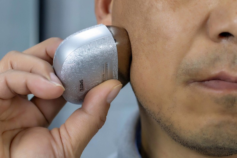 剃须刀优选：须眉硬糖派剃须刀，好看还好用才能让你有面子