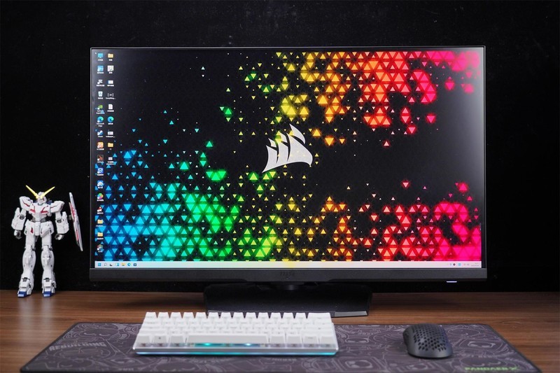 纯白机身、高简配列，美商海盗船K70 PRO MINI机械键盘给你所想