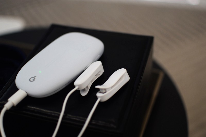 轻松入睡 果实健康经颅微电流刺激仪