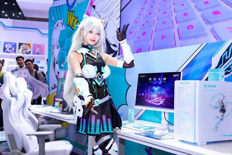 当BW2024遇上二次元，华硕主板才是全场最靓的仔？
