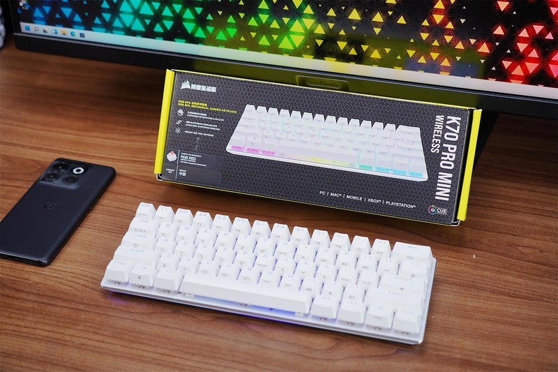 纯白机身、高简配列，美商海盗船K70 PRO MINI机械键盘给你所想