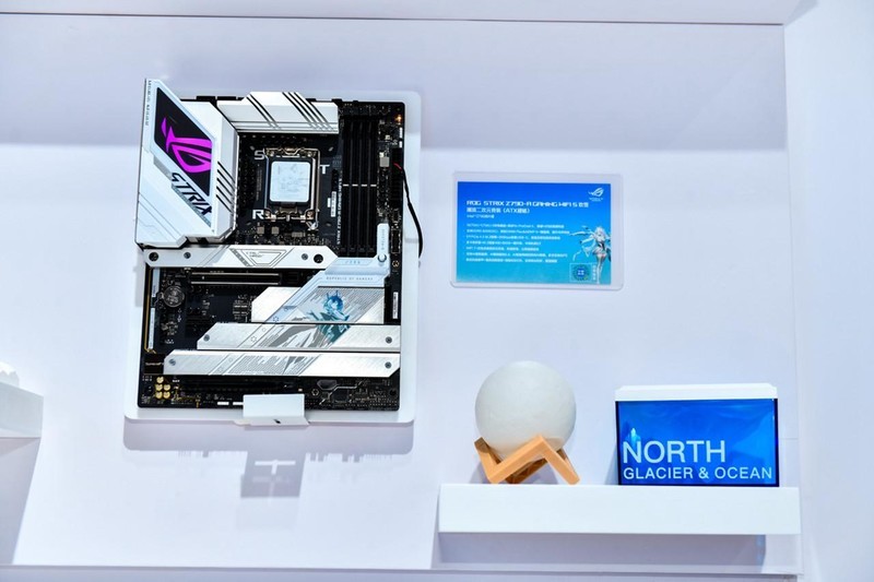 当BW2024遇上二次元，华硕主板才是全场最靓的仔？