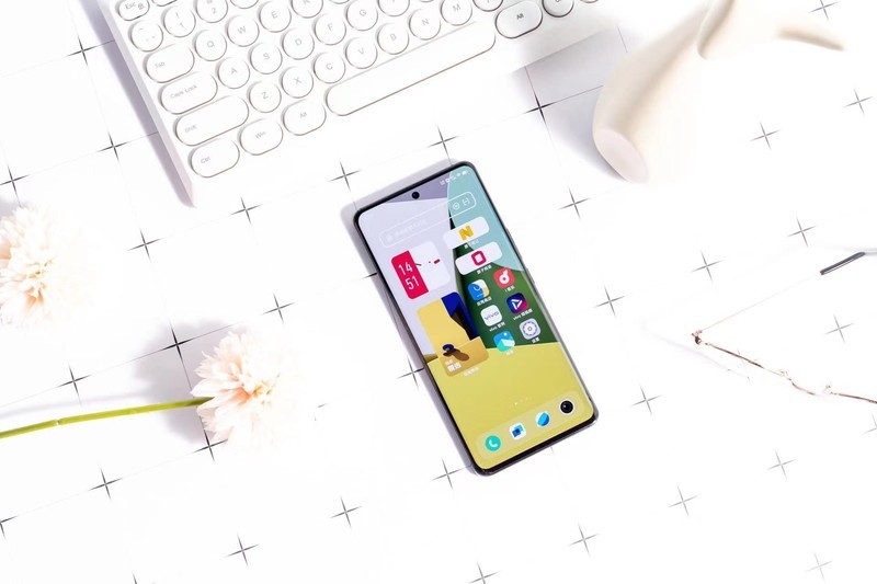全盘托出就没有惊喜可言了，vivo S15 Pro的爽得让你亲身去感受