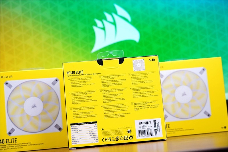 高颜值、高性能，选择无光风扇，美商海盗船AF ELITE系列值得关注