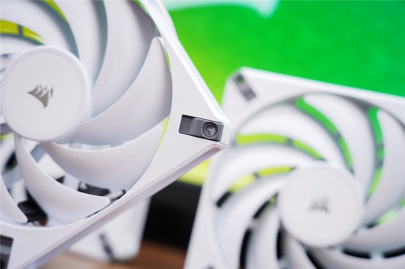 高颜值、高性能，选择无光风扇，美商海盗船AF ELITE系列值得关注