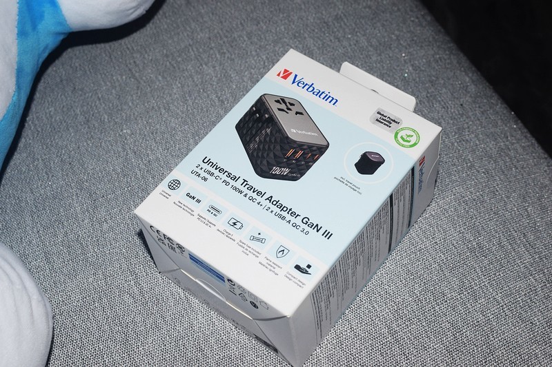 威宝GaN电源适配器100W：未来科技与高效能的完美结合