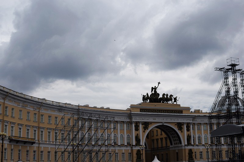 国际旅行的充电利器 威宝65W氮化镓插座转换器